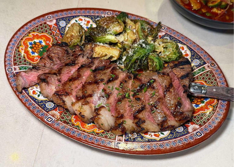 Review: Our critic rates 3 sizzling steak nights in Houston. Here's how ...