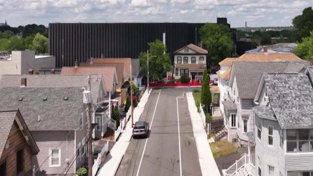 Take a rare look inside the largest data center in Massachusetts ...
