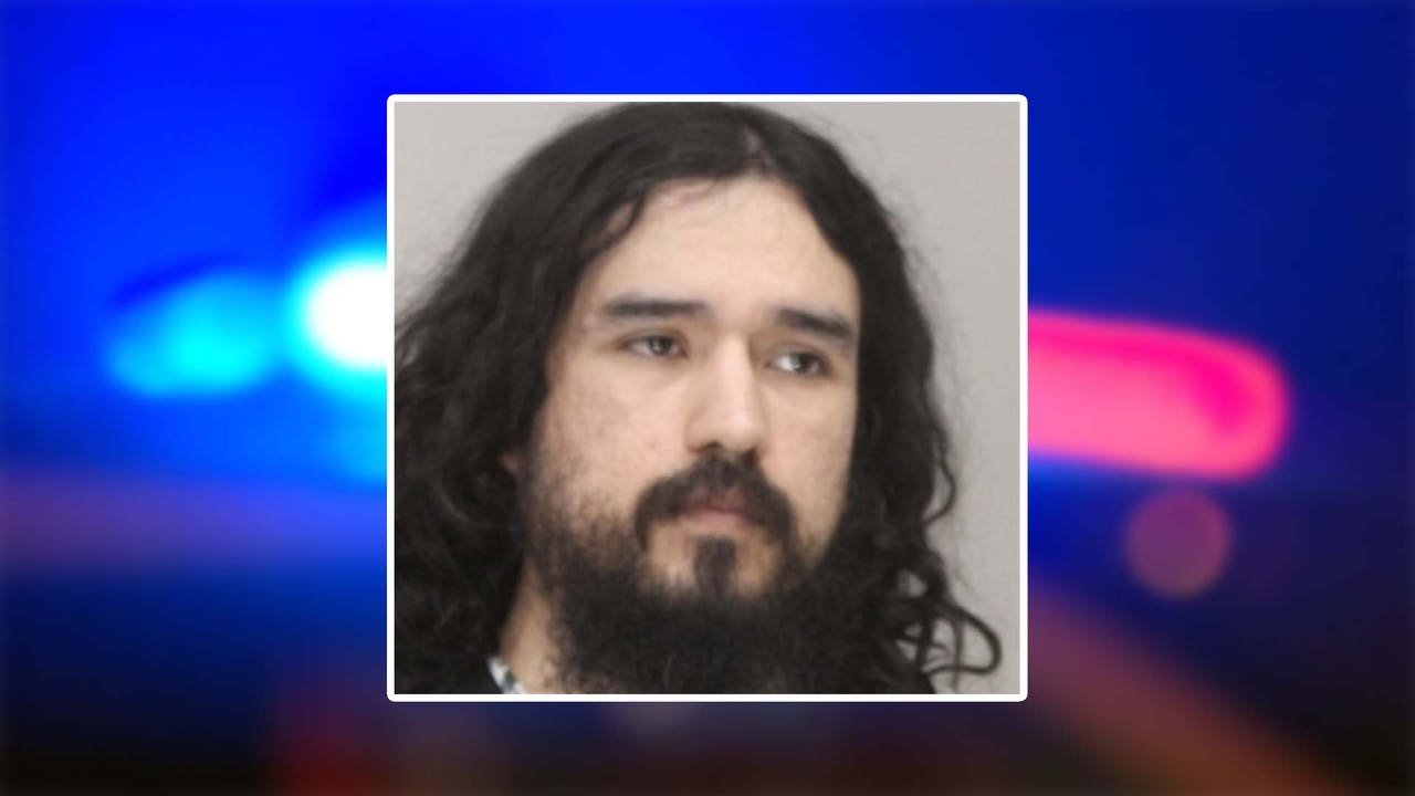 Man arrested after fatal stabbing in east Dallas