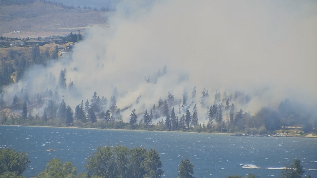 Kalamoir Park closed following wildfire, evac alert still in place