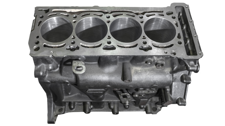 These symptoms might mean your car has a cracked engine block
