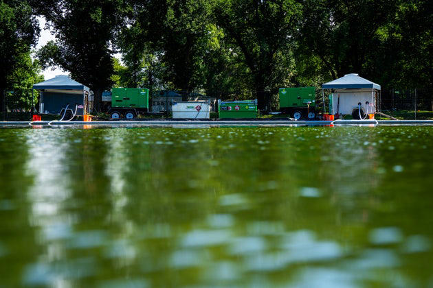This is how things are going at the Reflecting Pool