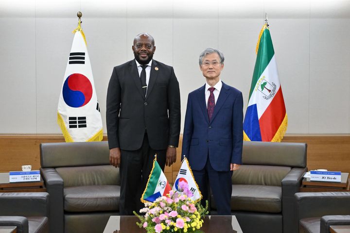 조희대, '수교 40년만 첫 방한' 적도기니 대법원장 접견