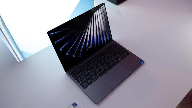apple-macbook-neo-vs-dell-xps-13-the-low-cost-laptop-fight-of-the-year