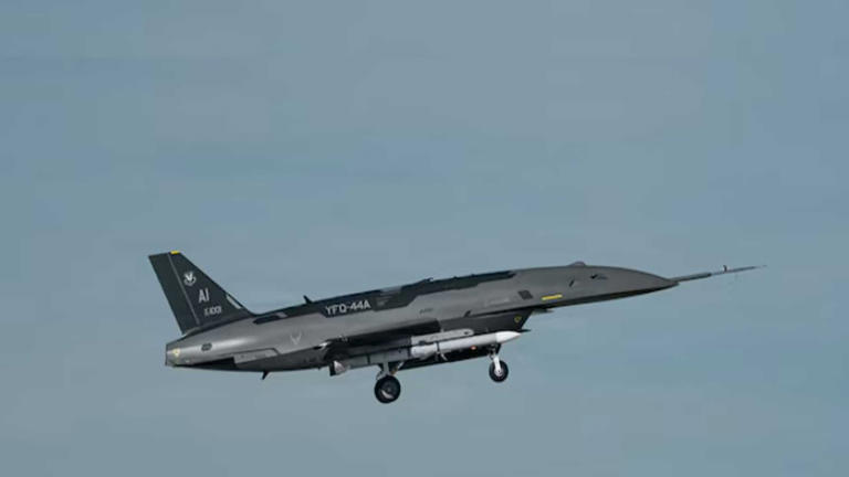 US Air Force awards contracts for 1,000 semi-autonomous aircraft