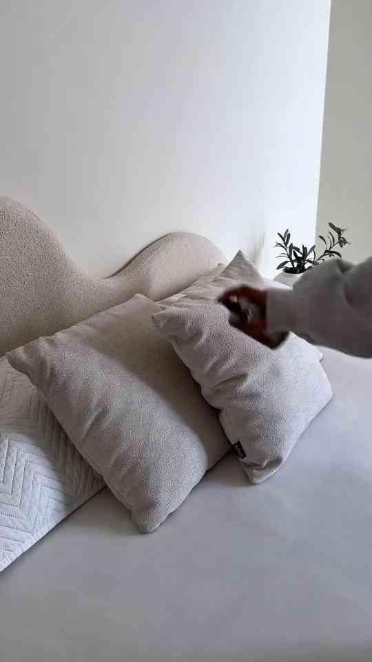 Slow morning reset routine for a clear and focused day