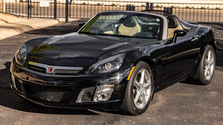 Pontiac Solstice GXP: The forgotten sports car worth buying