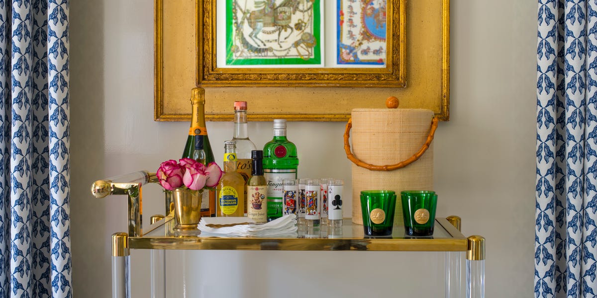5 Vintage Barware Items Are Surprisingly Valuable