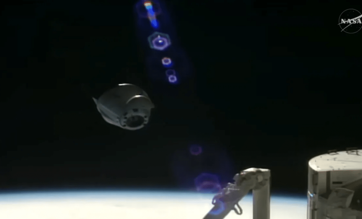 SpaceX Dragon completes critical NASA cargo return with Pacific splashdown