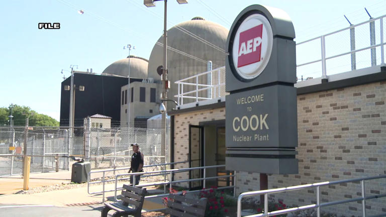 Cook Nuclear Power Plant in Bridgman, Michigan