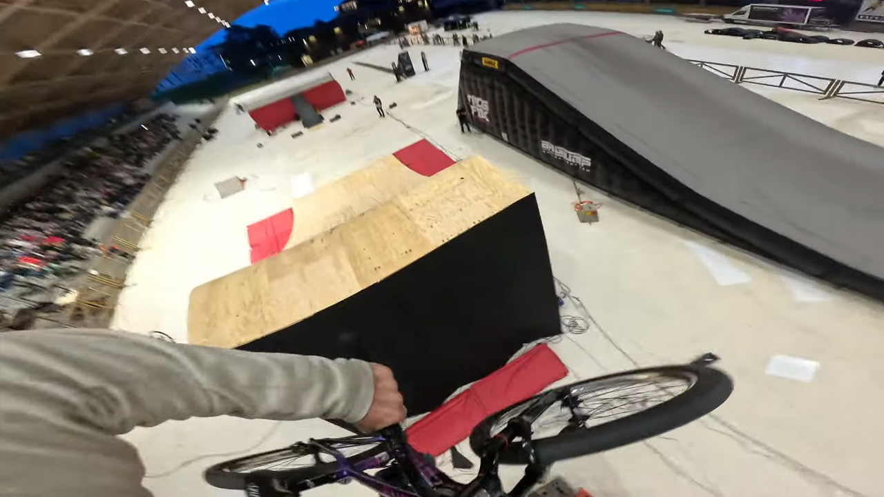 Indoor MTB riders fill arena with big tricks
