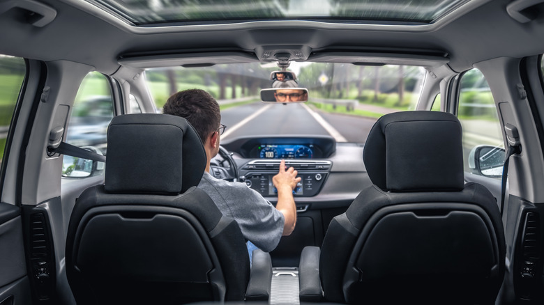 8 gadgets that work seamlessly in your car