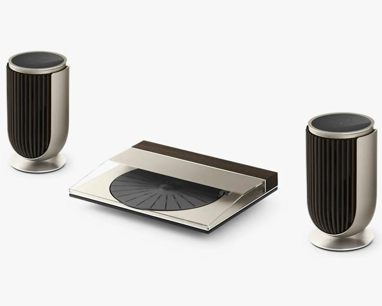 Bang & Olufsen just made its vintage turntable from the 1980s even cooler