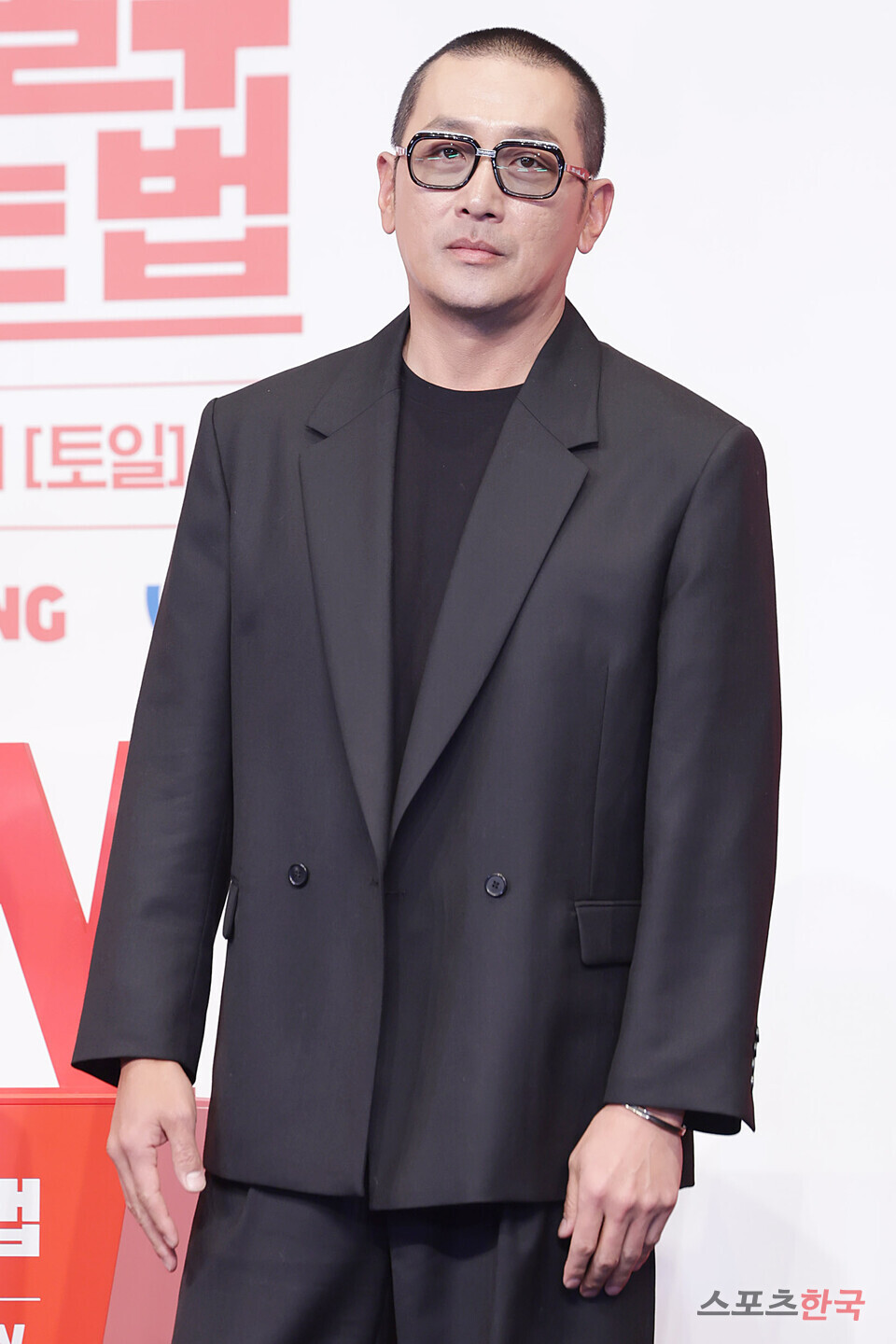 하정우, 하이브미디어코프 제작 '내부자들' 3부작 출연 검토 중