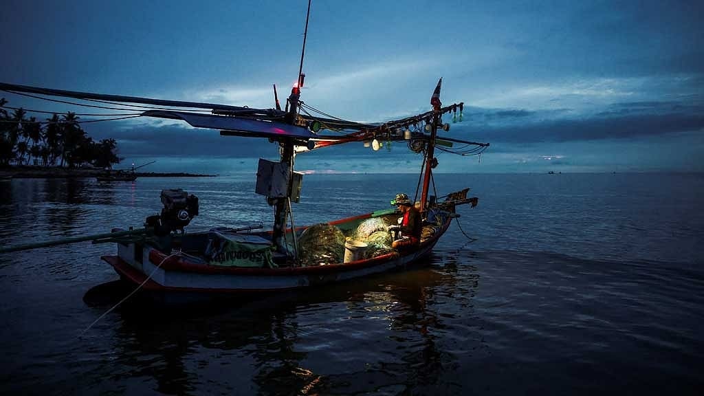 Thailand revives $30bn land bridge to rival Malacca StraitPublished on ...