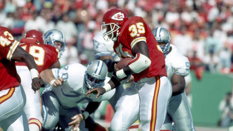 5 best running backs in Kansas City Chiefs history