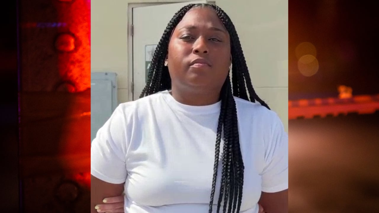 Central Florida woman faces 100+ felony charges for leaking court info ...