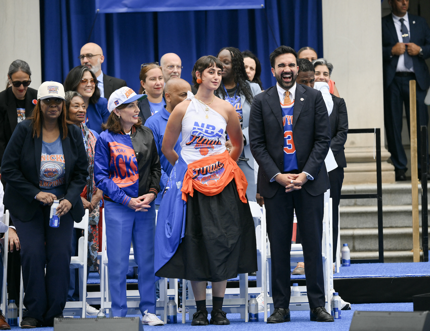 Rama Duwaji's New York Knicks parade outfit makes merch look incredibly ...