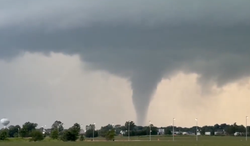 Why is Illinois being hit with so many tornadoes this year?