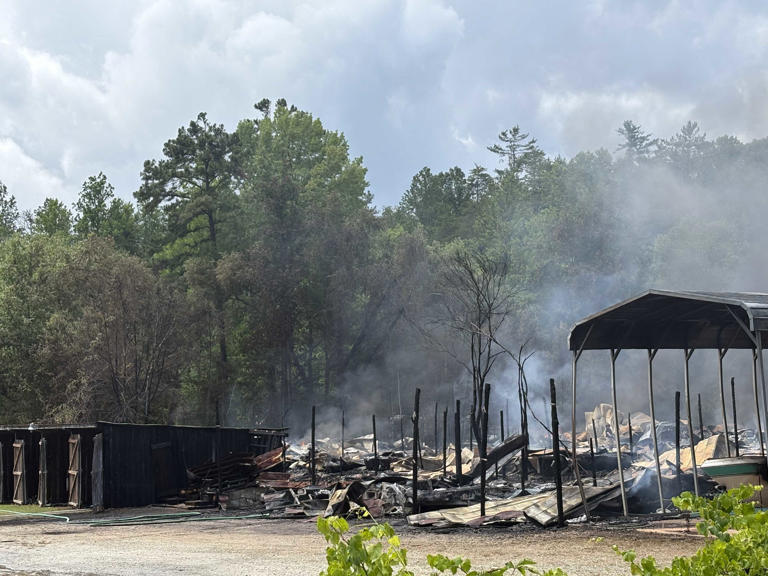 Crews respond to fire at boat storage facility near Upstate lake