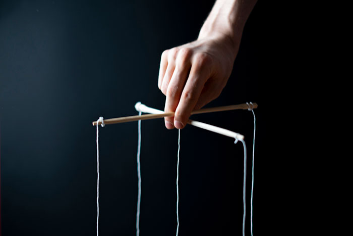 48 People With Jobs So Strange Most People Don’t Know They Exist
