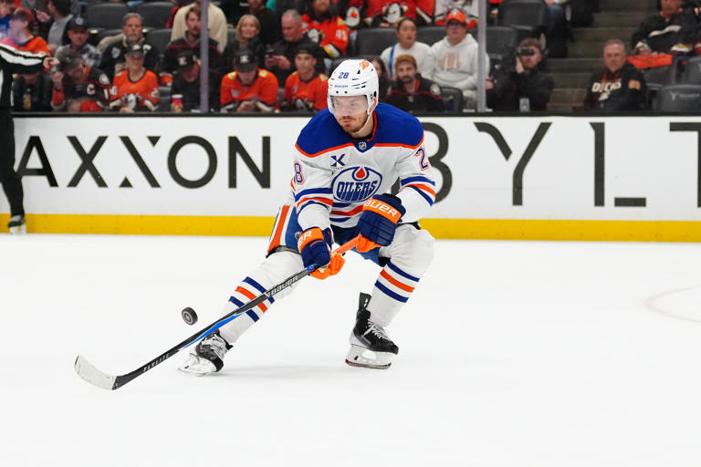 Oilers 'really like' 21-goal forward who is likely headed to market