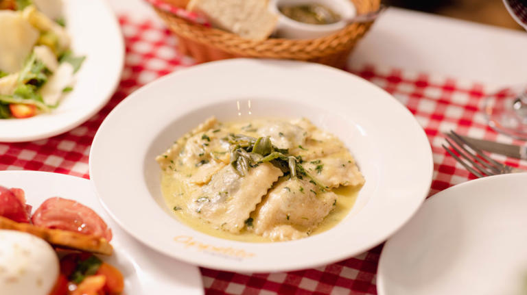 The old-school Italian restaurant where Anthony Bourdain had ...