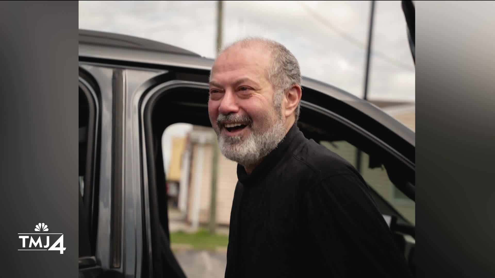 Federal judge orders release of Salah Sarsour, Milwaukee man in ICE ...