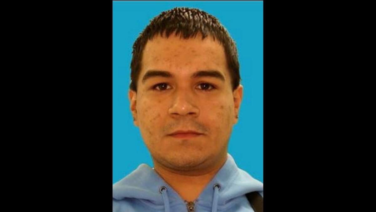 Manhunt intensifies for suspect in Kansas City highway shootings that ...