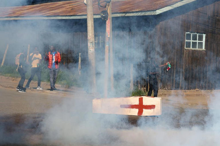 Demonstrators take part in a protest against a U.S.-backed Ebola quarantine plan to establish a 50-bed facility at a Kenyan air force base intended to host Americans exposed to Ebola, in Nanyuki town, Laikipia County, Kenya, June 9, 2026. REUTERS/Monicah Mwangi
