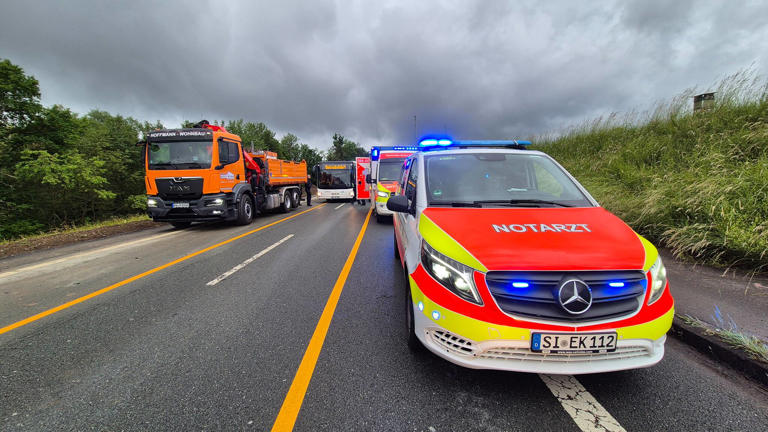 Nach Unfall auf der B508: Pendler in Kredenbach brauchen am Morgen ...