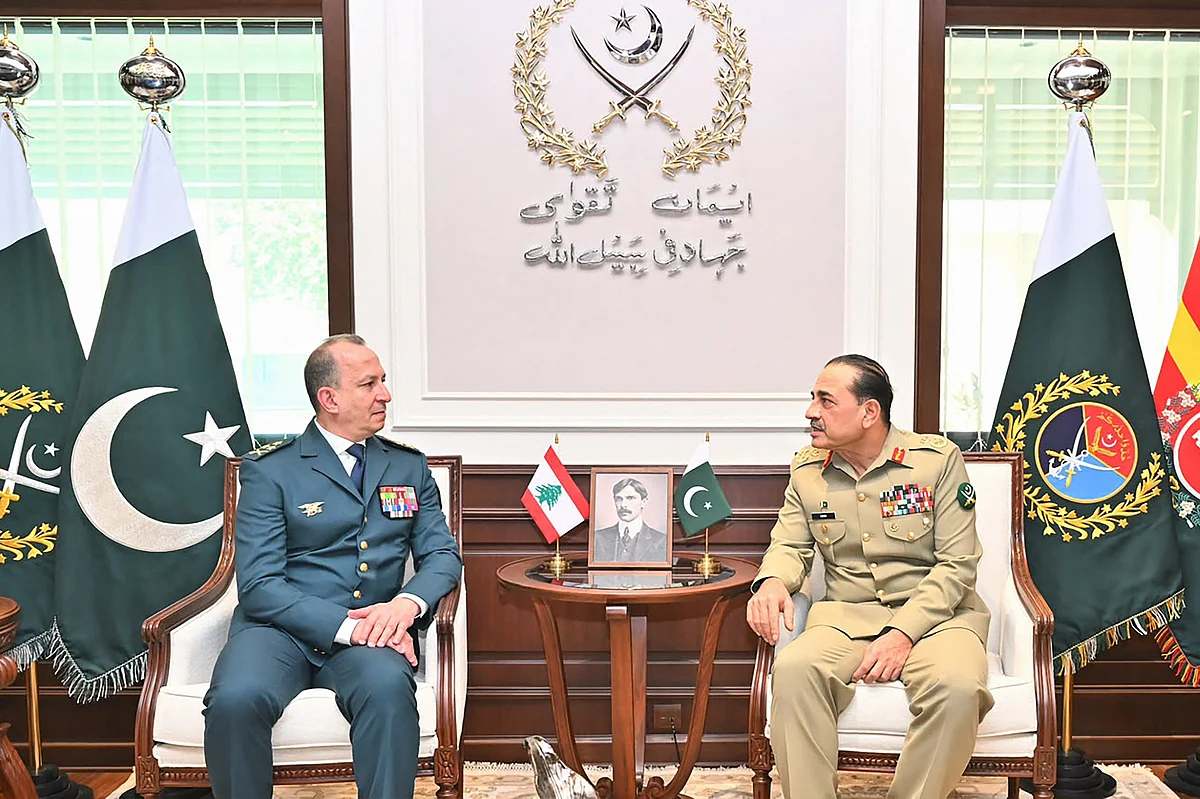 Pakistan, Lebanon army chiefs meet as regional conflict drags on