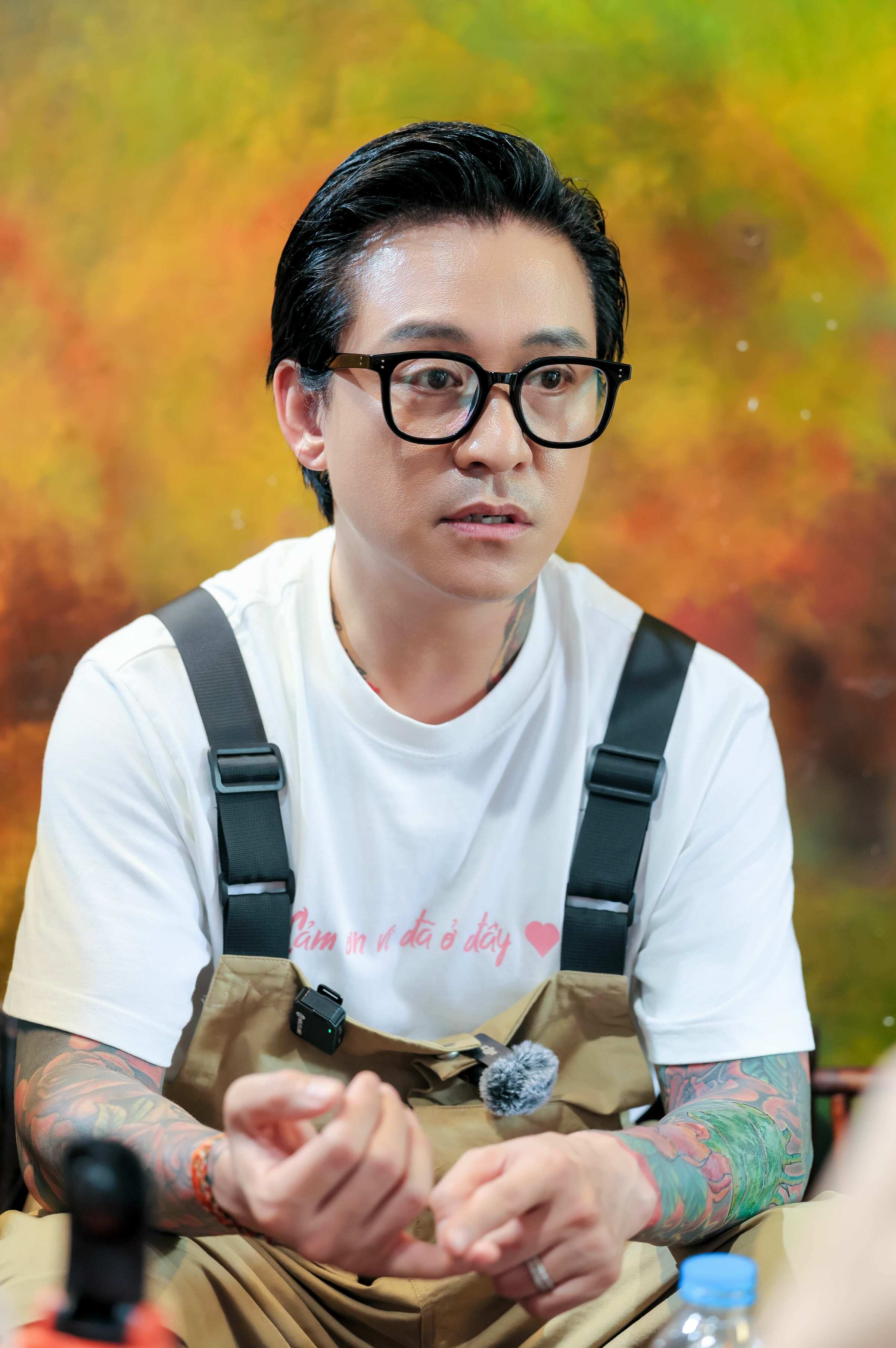 Ca sĩ Tuấn Hưng hoãn liveshow