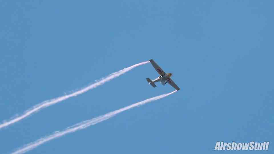 Red Bull Air Force turns Sun ’n Fun into absolute runway madness