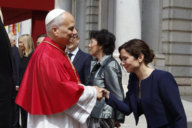 Ayuso critica que el Gobierno "dé la espalda a católicos": "Si fuéramos ...