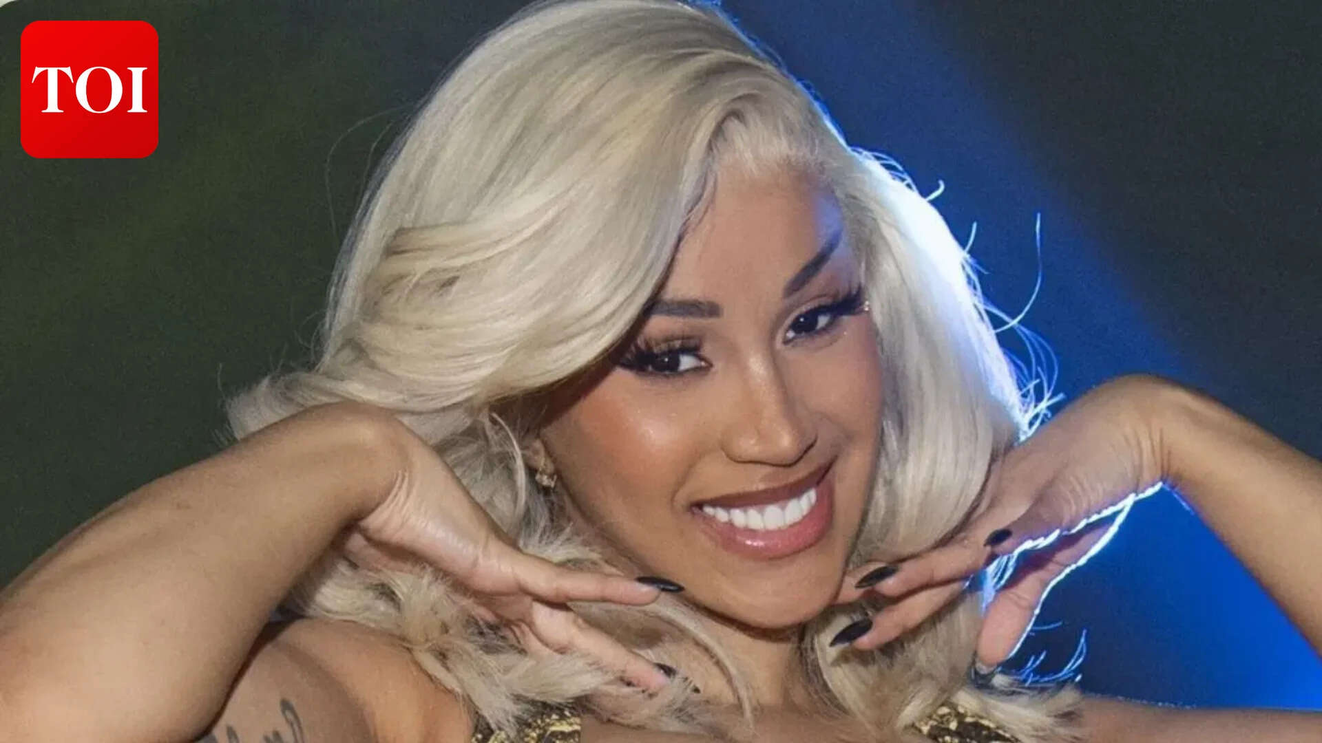 Cardi B engages with electrifying halftime show at New York Knicks' NBA ...