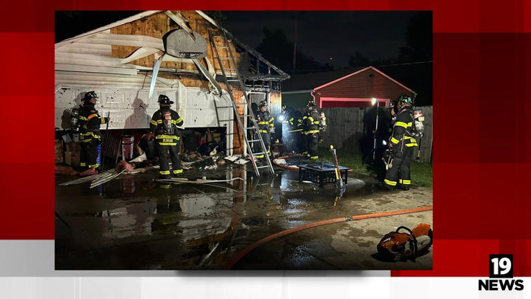 Parma Fire battle garage fire
