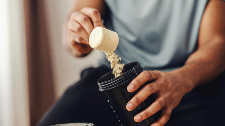 'Toxic' protein powder warning issued to millions as investigation is ...