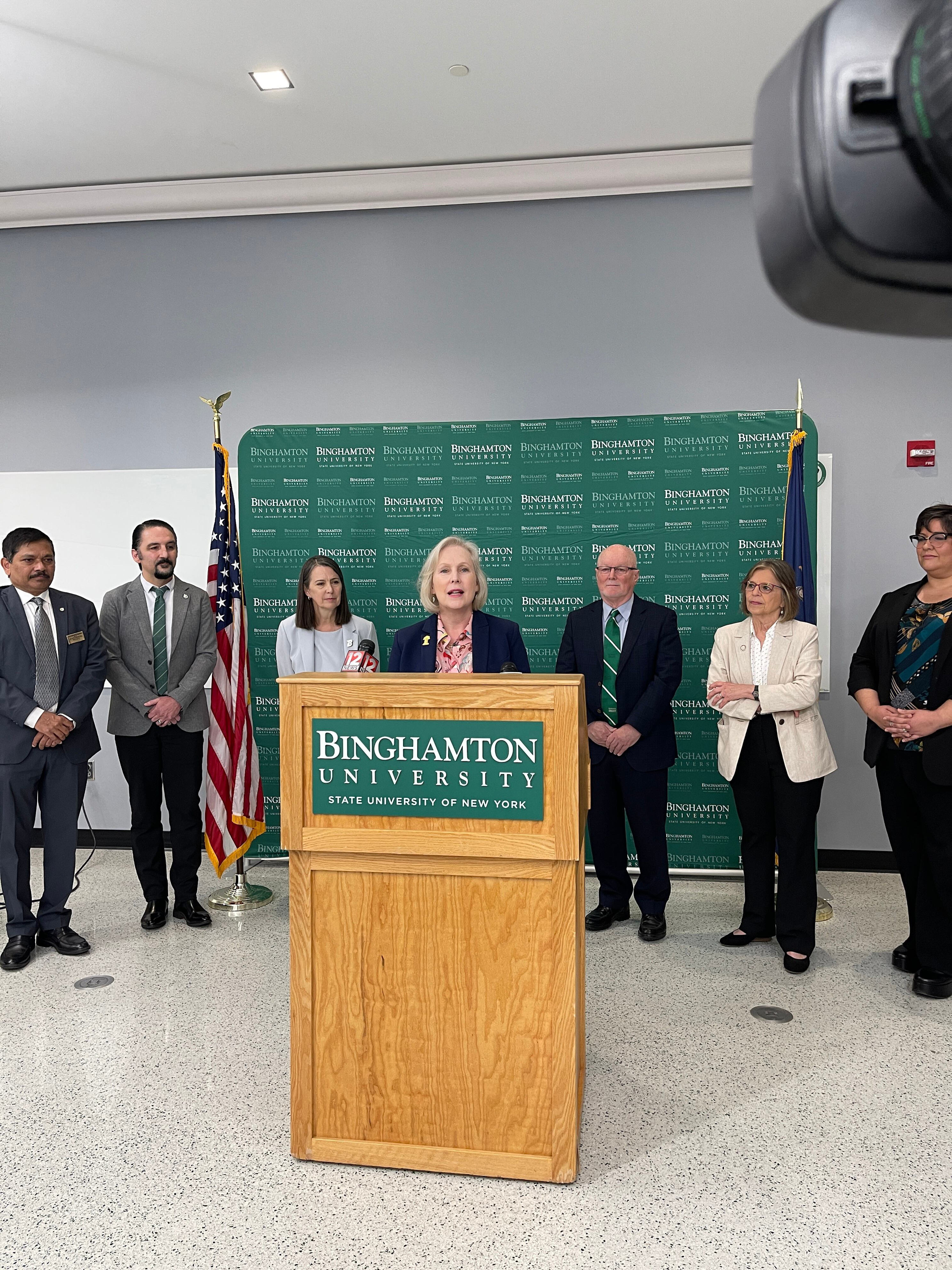 Gillibrand unveils bill to expand student loans for healthcare programs