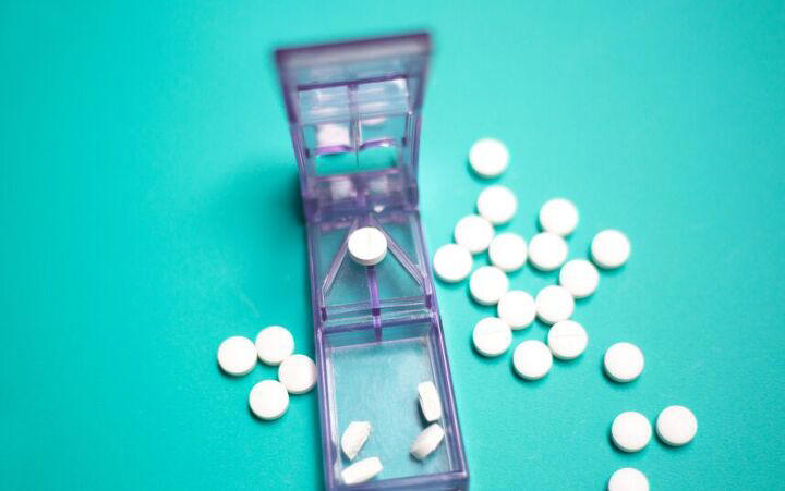 How to give your pet a pill when they refuse: 7 stress-free tips