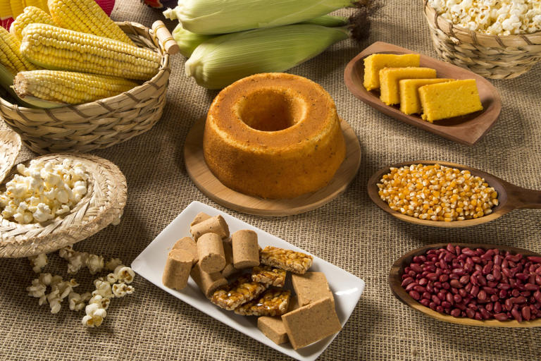 As 20 comidas de festa junina que todo brasileiro ama (com receitas ...