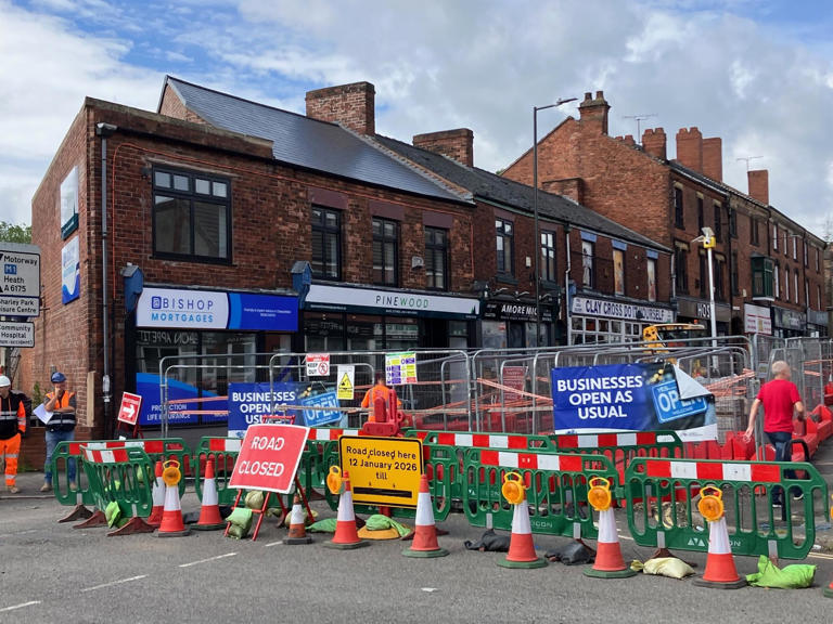 Businesses claim 'downturn in trade' during delayed Derbyshire town ...