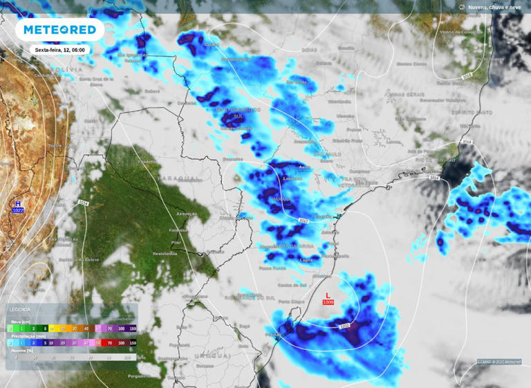 Precipitação e nebulosidade prevista para a tarde de sexta-feira (12) .