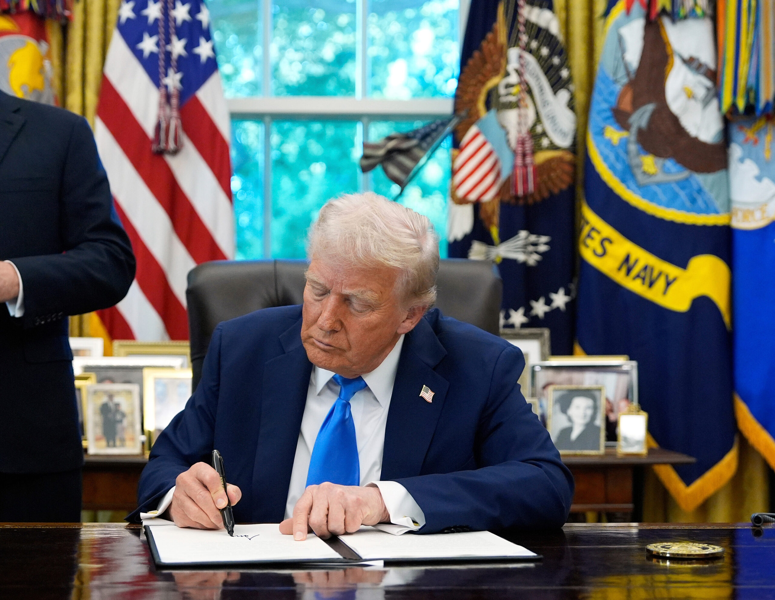 What a study sidelined by the Trump administration found about alcohol ...