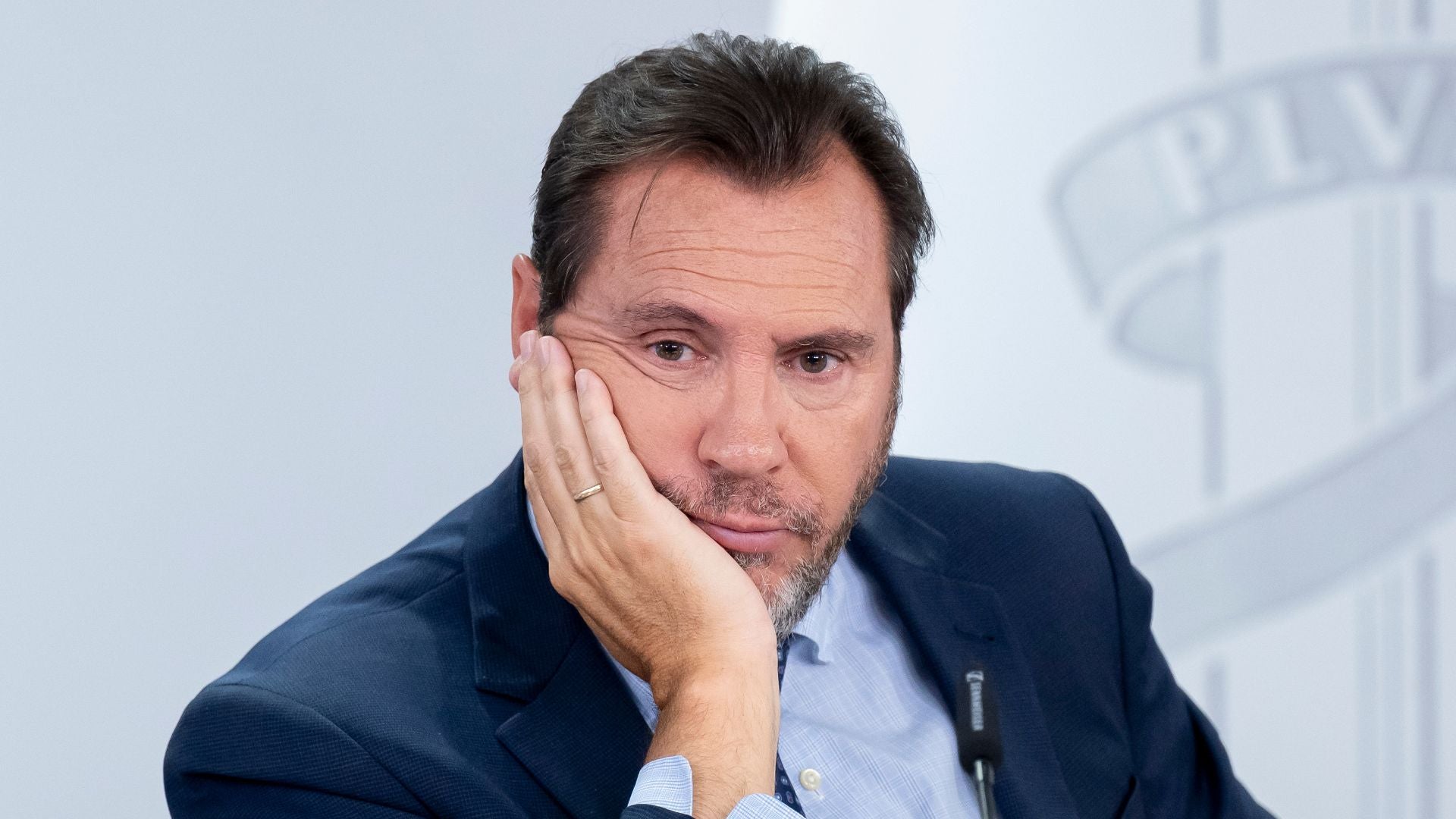 El abuelo «represaliado» de Óscar Puente fue representante del sindicato  vertical franquista