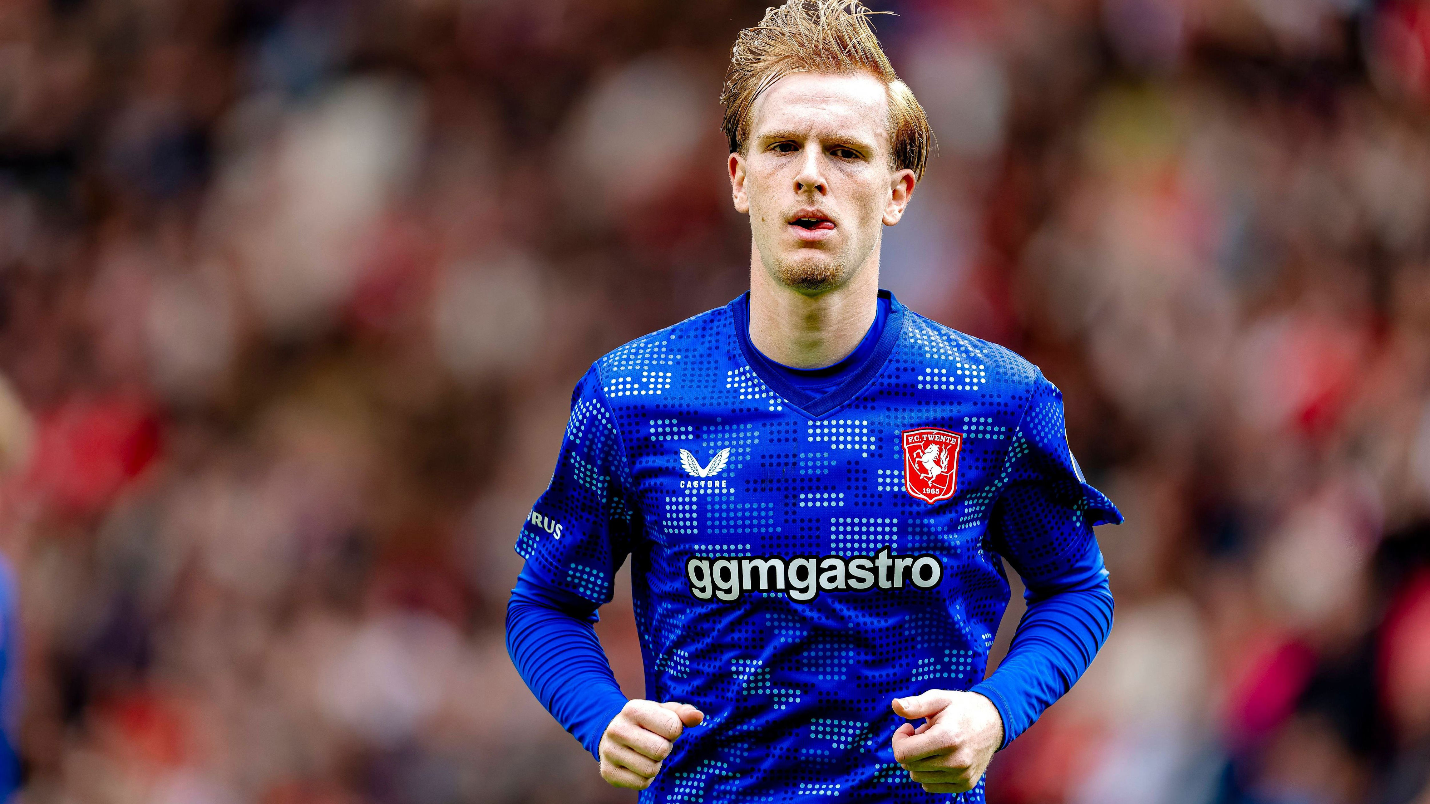 Zweitteuerster Transfer der Klubgeschichte! Oranje-Supertalent Mats ...