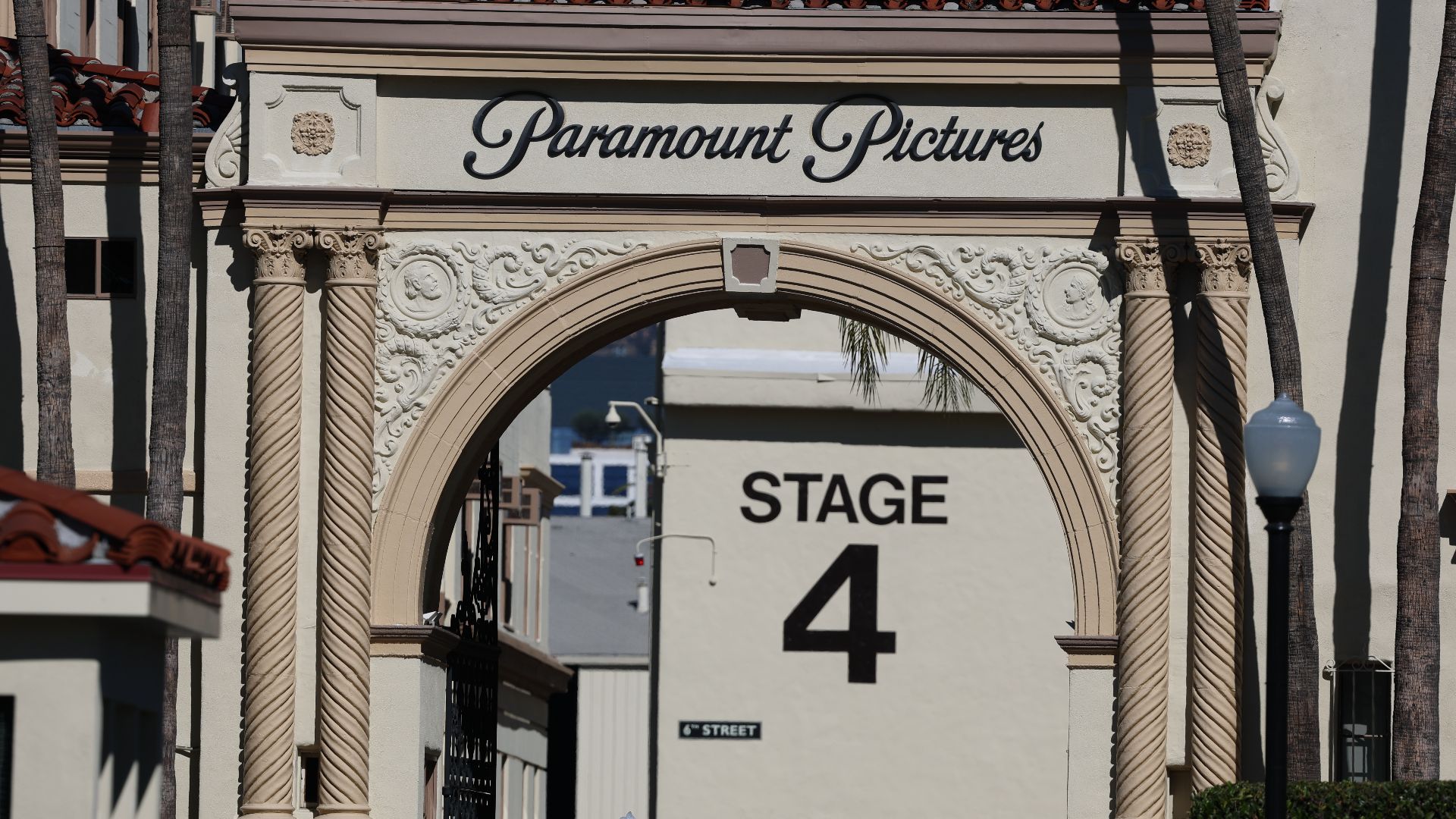 Paramount-Skydance Accuses Netflix of Sabotaging $110B Warner Bros. Deal