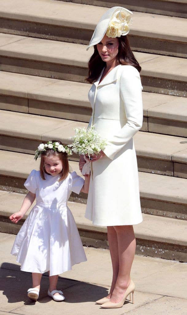 Kate's ensemble appeared ivory but was 'primrose yellow'
