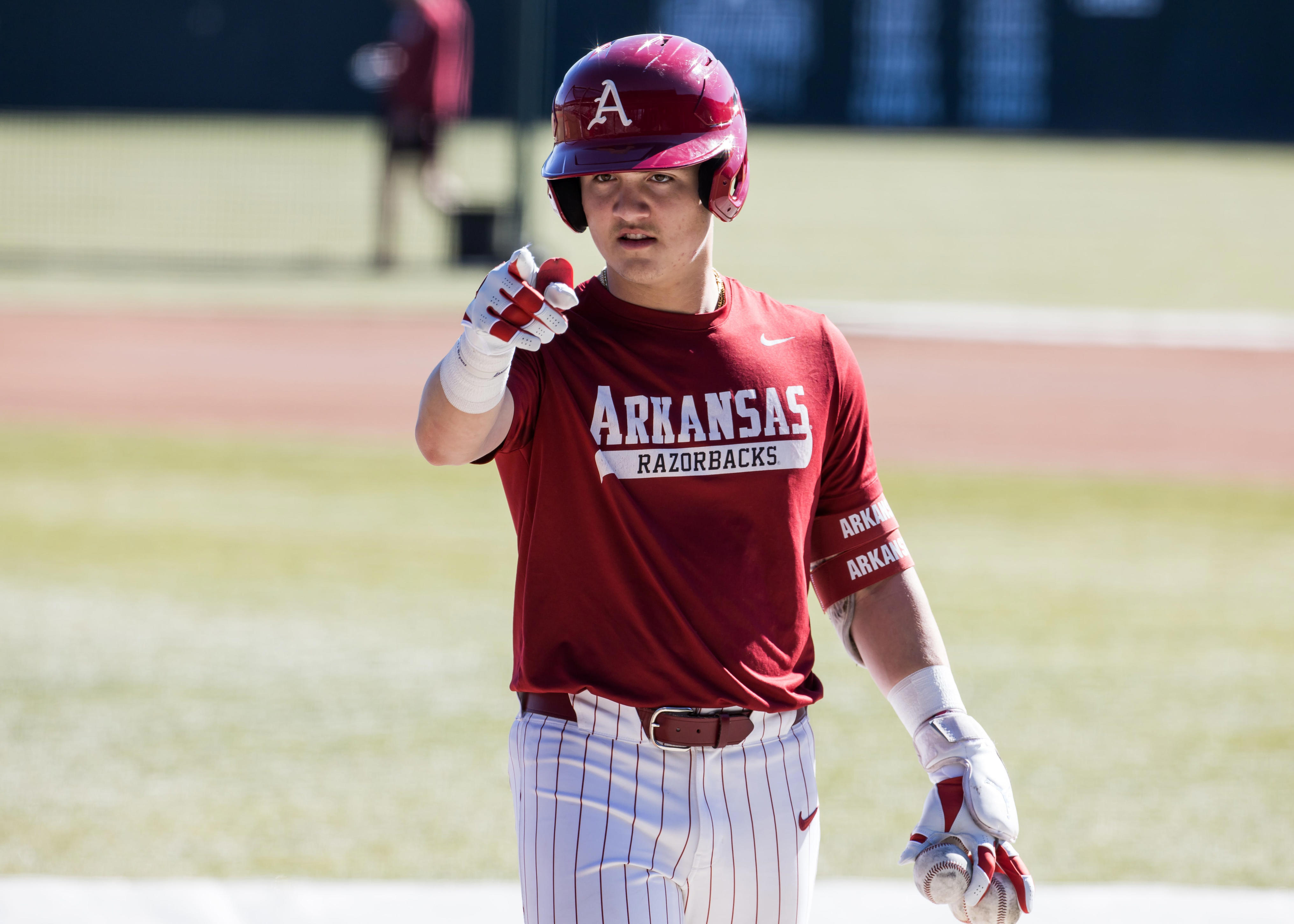 Arkansas baseball INF Carson Brumbaugh to enter transfer portal | Report