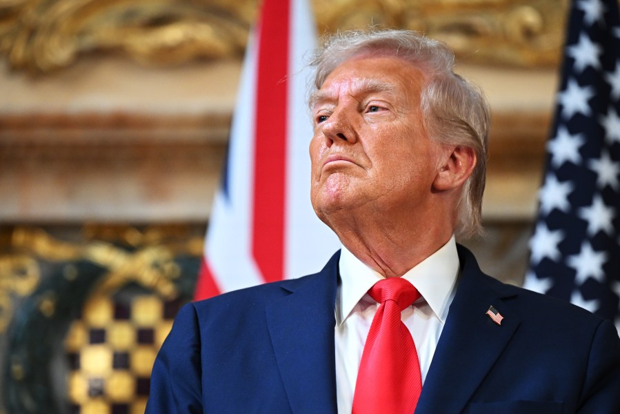 White House says UK should not ban social media for kids under 16